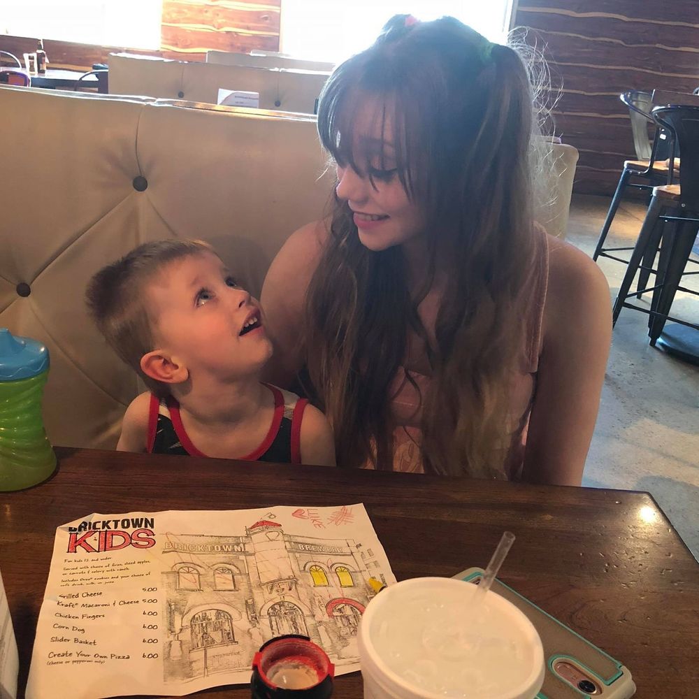 Meet your Posher, Tailor